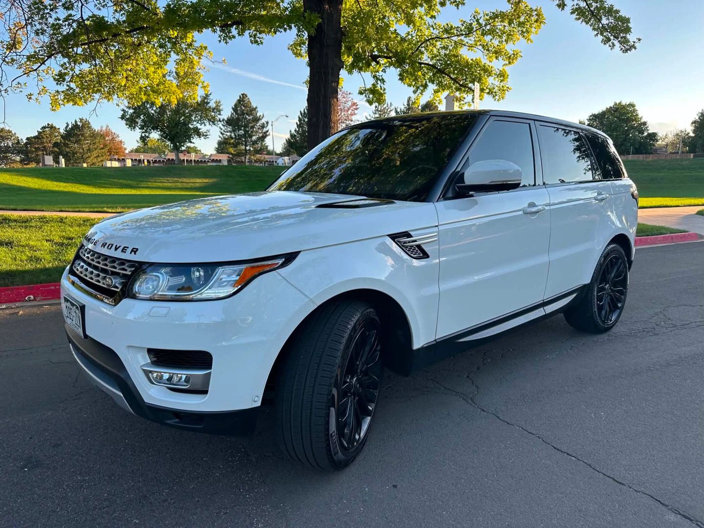 land rover range rover sport 2017 SALWR2FE7HA152502 image land rover range rover sport 2017 SALWR2FE7HA152502 image